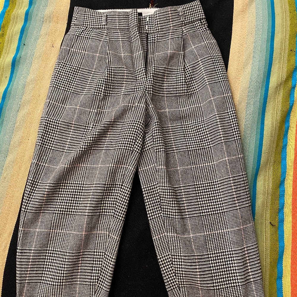 J. Crew Black and White Plaid Cropped Pants - Picture 2 of 6